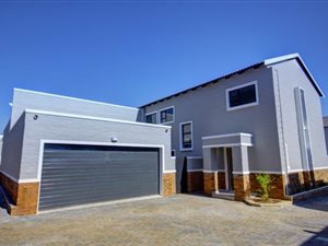 3 Bed Duplex in Blackheath