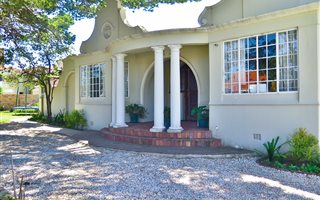 4 Bedroom House in Mount Croix