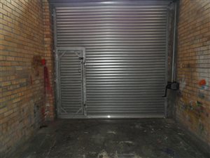 300 m² Commercial space in Kensington