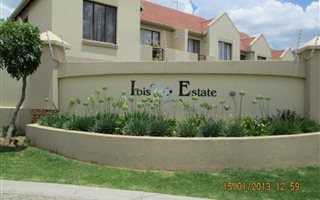 1 Bedroom Apartment in Esther Park