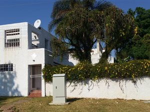 3 Bed House in Greymont