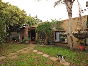 5 Bed House in Sunrise on Sea