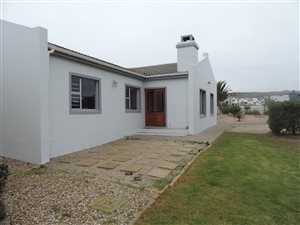 5 Bed House in Country Club
