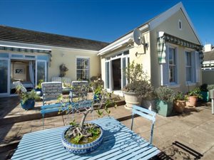 2 Bed Cluster in Constantia