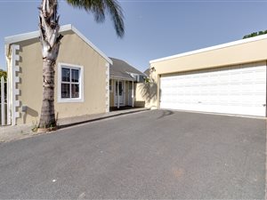 3 Bed House in Goedemoed
