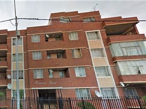 1 Bed Apartment in Yeoville