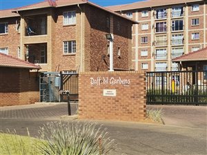 2 Bed Apartment in Karen Park