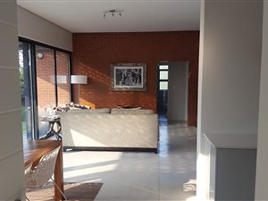 3 Bed Cluster in Jackal Creek Golf Estate