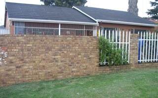 3 Bedroom House in Primrose