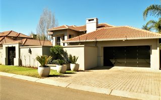 4 Bedroom House in Birdwood