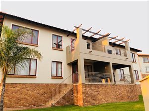 2 Bed Townhouse in Glenvista