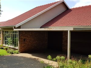 4 Bed House in Gholfsig