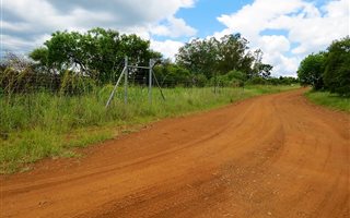 22.3 ha Land available in Dinokeng
