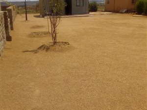 531 m² Land available in Lethlabile
