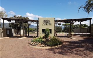 750 m² Land available in Nylpark