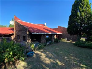9 Bed House in President Park
