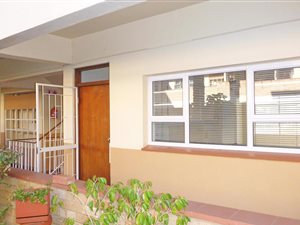 2 Bed Apartment in Walmer