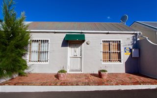 2 Bedroom House in Harfield Village