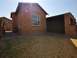 2 Bed Townhouse in Honeydew