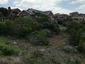 743 m² Land available in Dana Bay