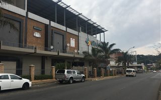 19961 m² Retail Space in Northcliff