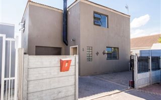 3 Bedroom House in Whispering Pines