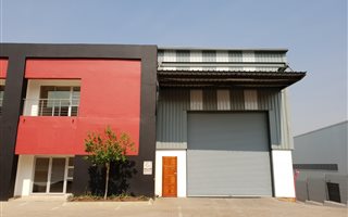 486 m² Industrial space in Lanseria and surrounds