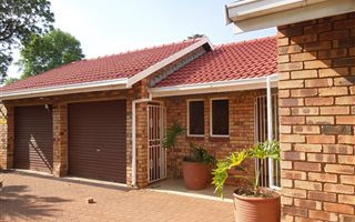 3 Bedroom House in Noordheuwel