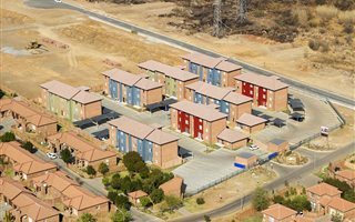 2 Bedroom Apartment in Rooihuiskraal