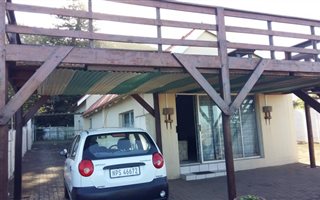 3 Bedroom House in Woodgrange