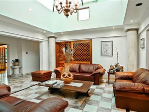 19 Bed House in St Andrews