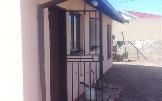 2 Bedroom House in Tsakane