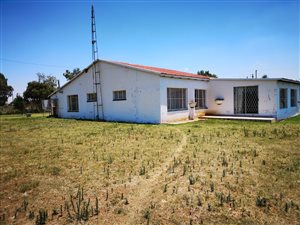 4.2 ha Farm in Deneysville