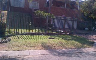 3 Bedroom Townhouse in Elandsrand