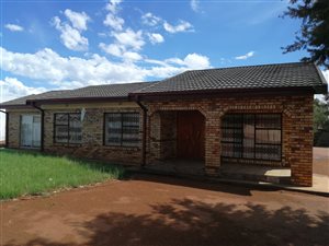 4 Bed House in Mothibistad