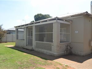3 Bed House in Homelake