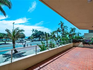 4 Bed Apartment in North Beach
