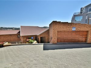 3 Bed Cluster in Bassonia