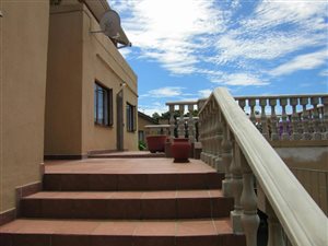 3 Bed House in Marina Beach