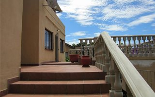 3 Bedroom House in Marina Beach