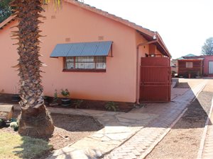 3 Bed House in Jan Niemand Park
