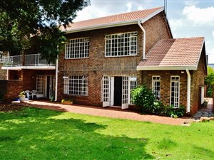 6 Bed Townhouse in Hatfield