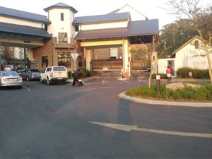 2 Bed Townhouse in Kyalami Hills