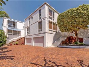 3 Bed Townhouse in Essenwood