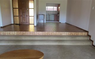 2 Bedroom Garden Cottage in Reservoir Hills