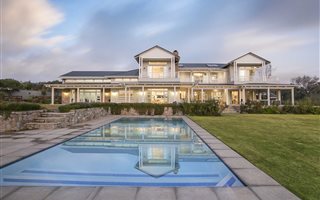 4 Bedroom House in Waterfall Equestrian Estate