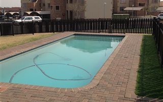 2 Bedroom Apartment in Reyno Ridge