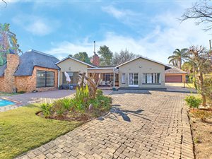 3 Bed House in Beverley Gardens