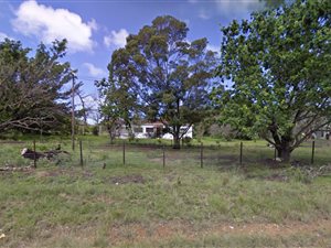 1.8 ha Farm in Thornhill