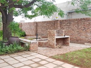 3 Bed House in Kimberley Central